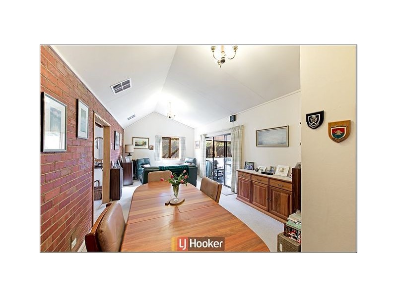 9 Owen Crescent, Lyneham ACT 2602