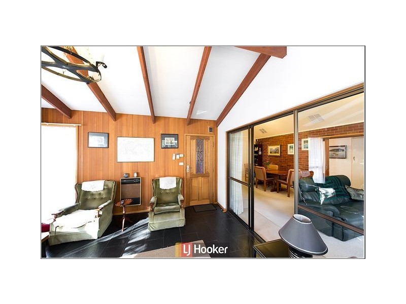 9 Owen Crescent, Lyneham ACT 2602