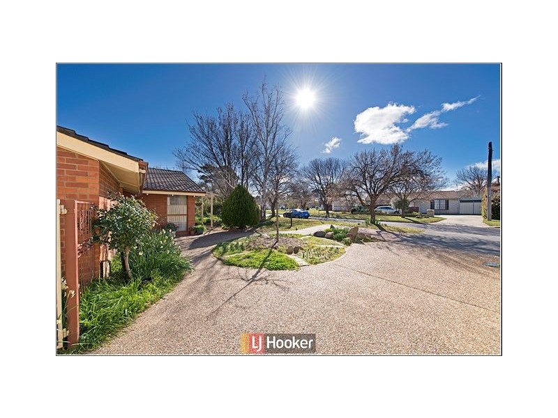 9 Owen Crescent, Lyneham ACT 2602