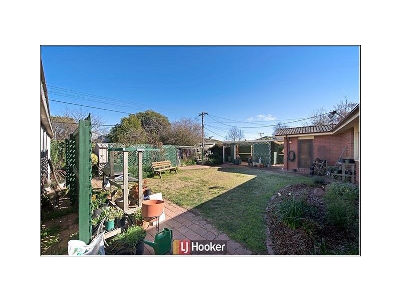 9 Owen Crescent, Lyneham ACT 2602