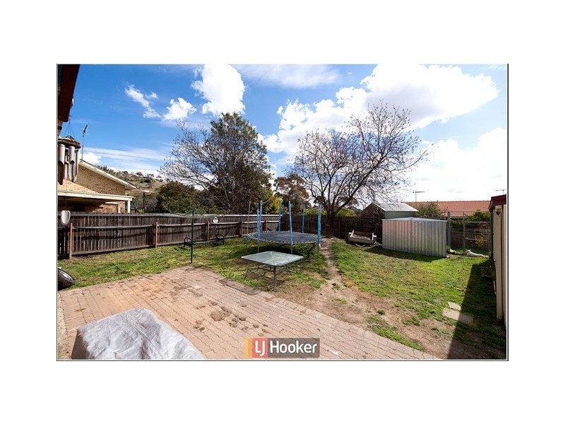 9 Popplewell Place, Gordon ACT 2906