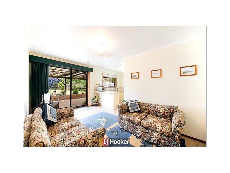 13 Beazley Crescent, Calwell ACT 2905