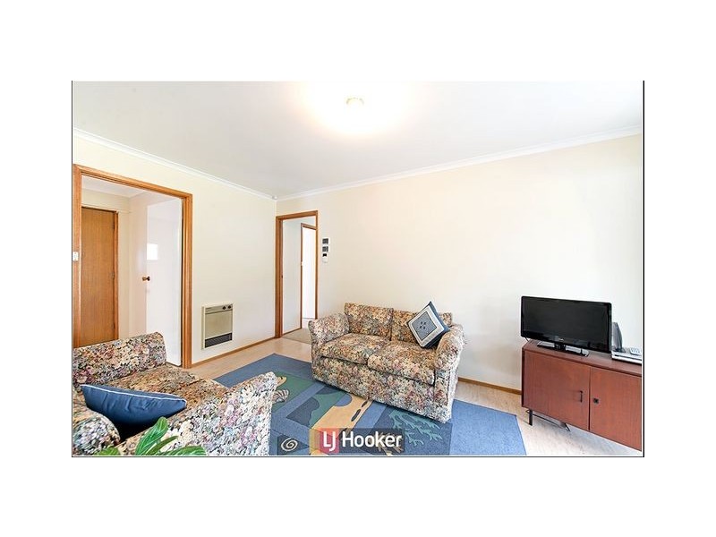 13 Beazley Crescent, Calwell ACT 2905