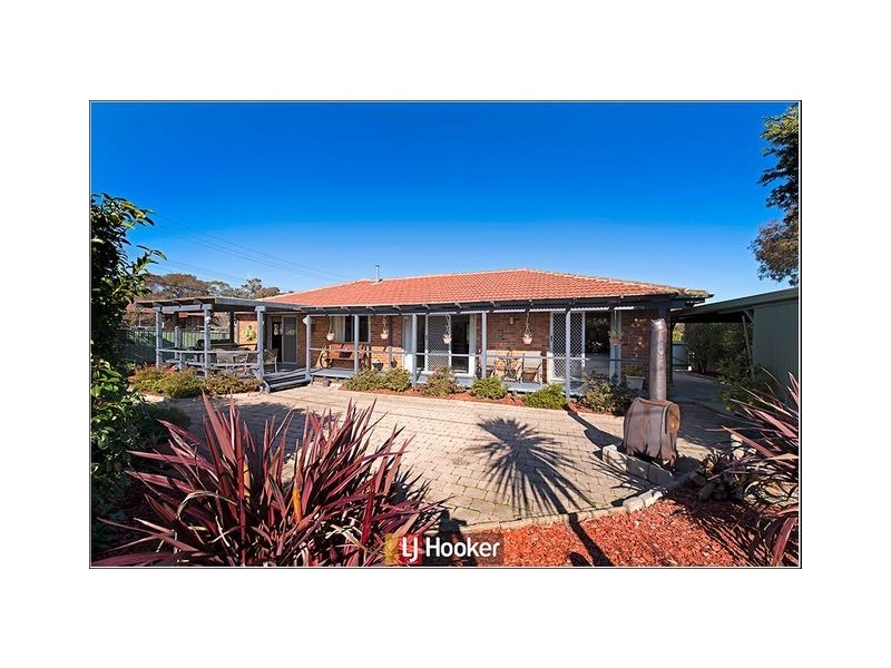 7 Mana Place, Giralang ACT 2617