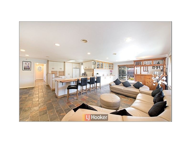 7 Mana Place, Giralang ACT 2617