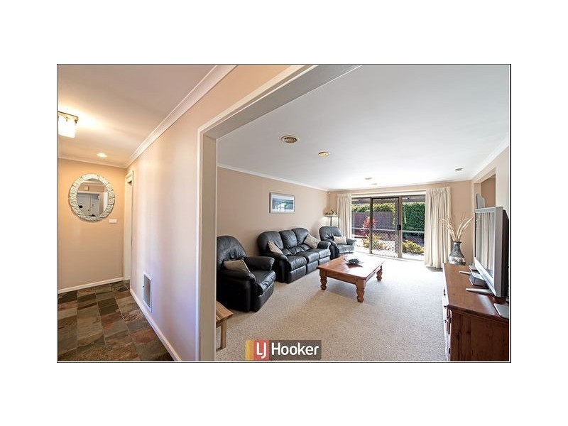 7 Mana Place, Giralang ACT 2617