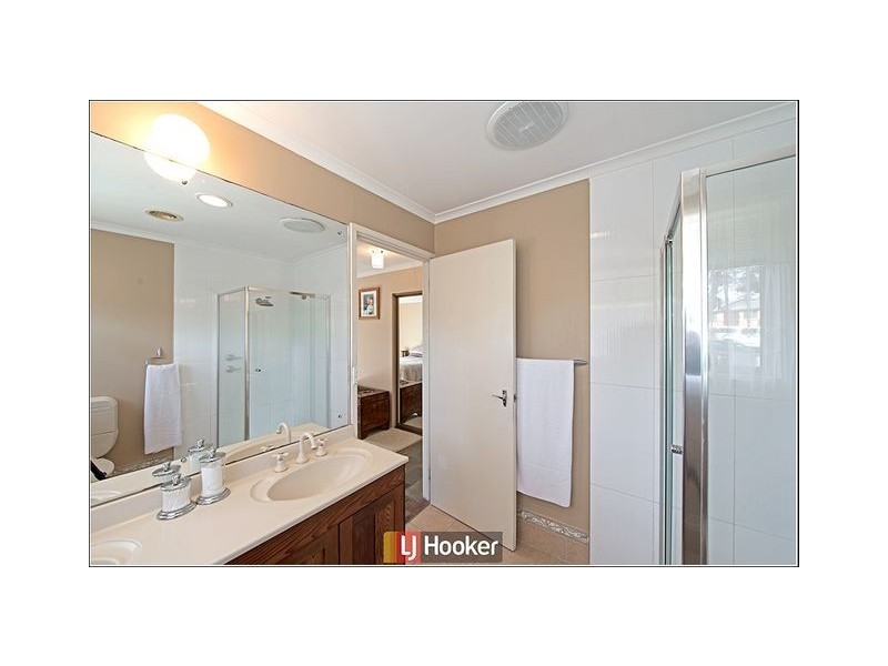 7 Mana Place, Giralang ACT 2617