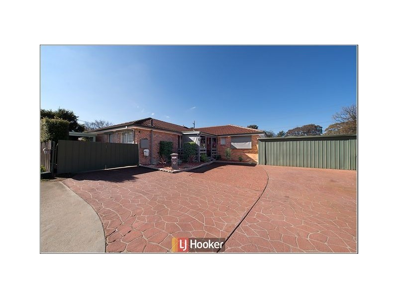 7 Mana Place, Giralang ACT 2617