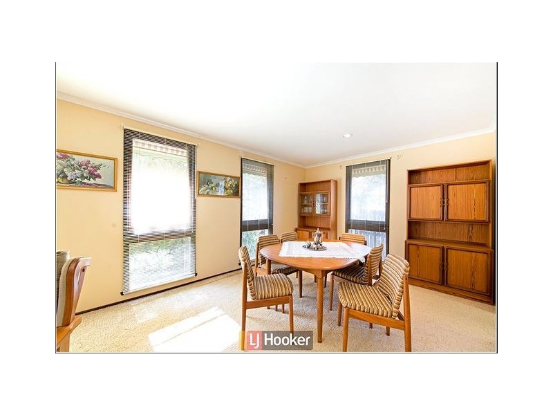16 Burnett Street, Kaleen ACT 2617