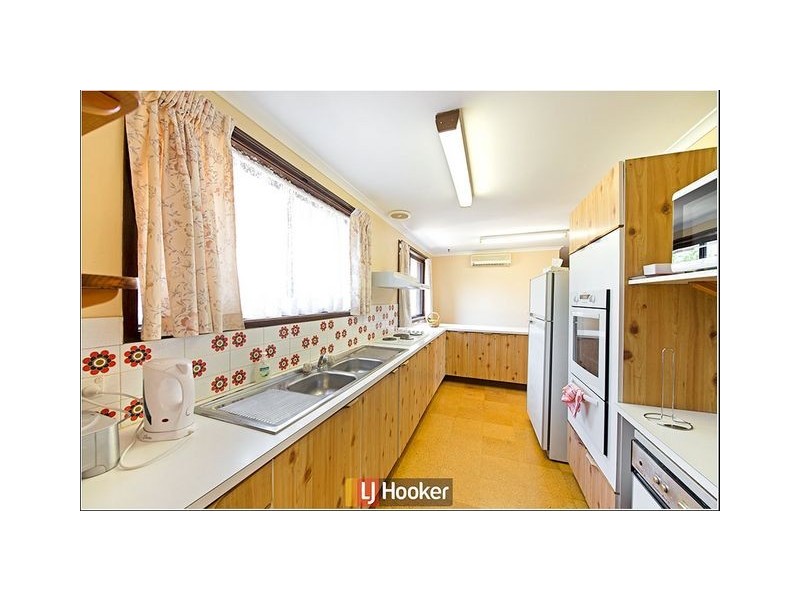 16 Burnett Street, Kaleen ACT 2617