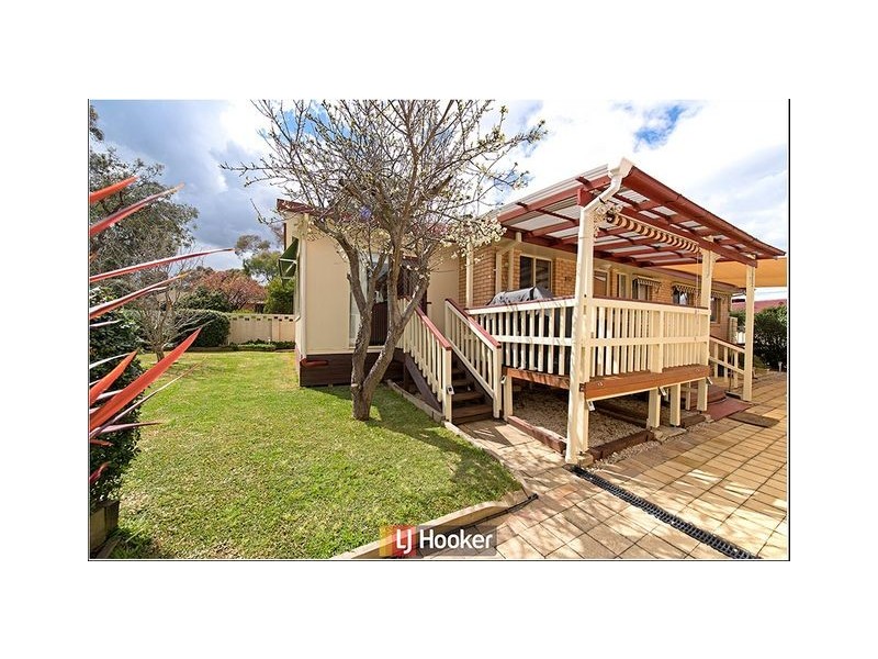 8 Nyawi Place, Giralang ACT 2617