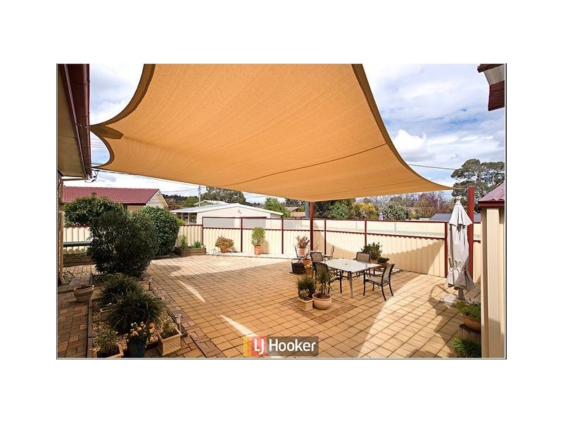 8 Nyawi Place, Giralang ACT 2617