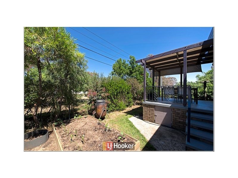 18 Mackenzie Street, Hackett ACT 2602
