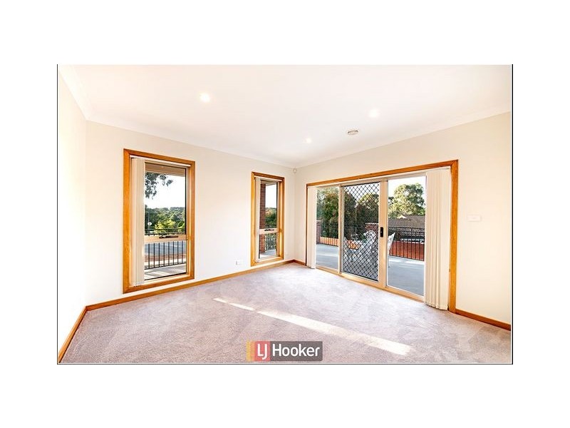 135 Chuculba Crescent, Giralang ACT 2617