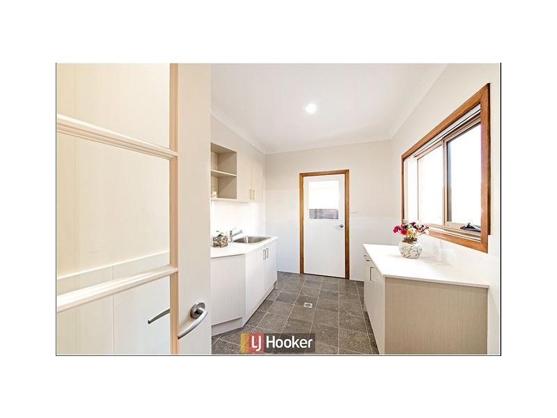 135 Chuculba Crescent, Giralang ACT 2617
