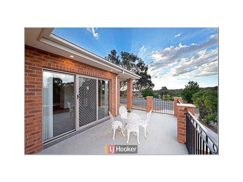 135 Chuculba Crescent, Giralang ACT 2617