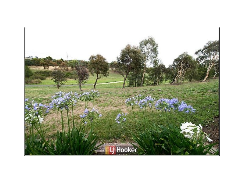 9 Candlebark Close, Nicholls ACT 2913
