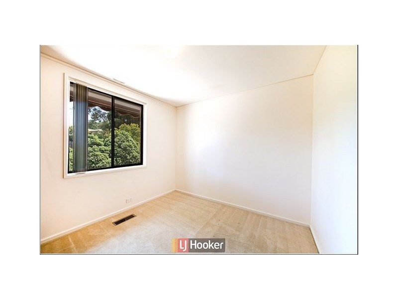 4 Fornax Street, Giralang ACT 2617