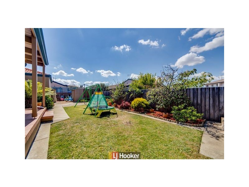 11 Seaborn Place, Nicholls ACT 2913