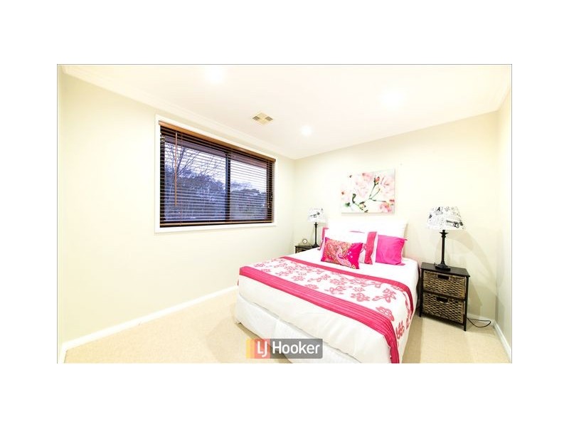 47 Bettington Circuit, Charnwood ACT 2615