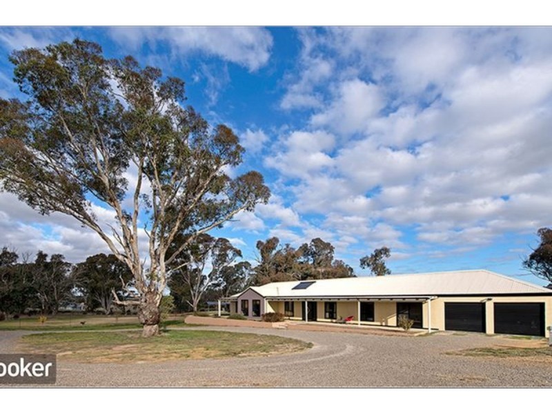8 Clover Close, Murrumbateman NSW 2582