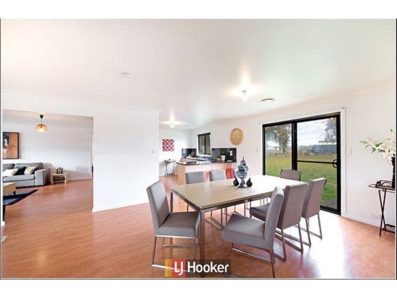 8 Clover Close, Murrumbateman NSW 2582