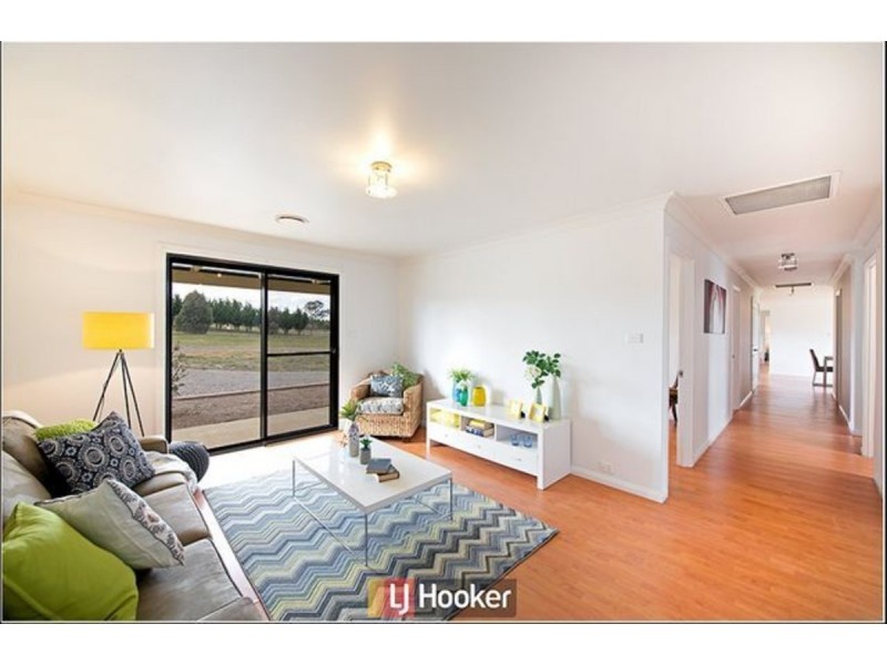 8 Clover Close, Murrumbateman NSW 2582