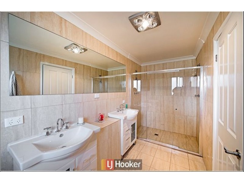 8 Clover Close, Murrumbateman NSW 2582