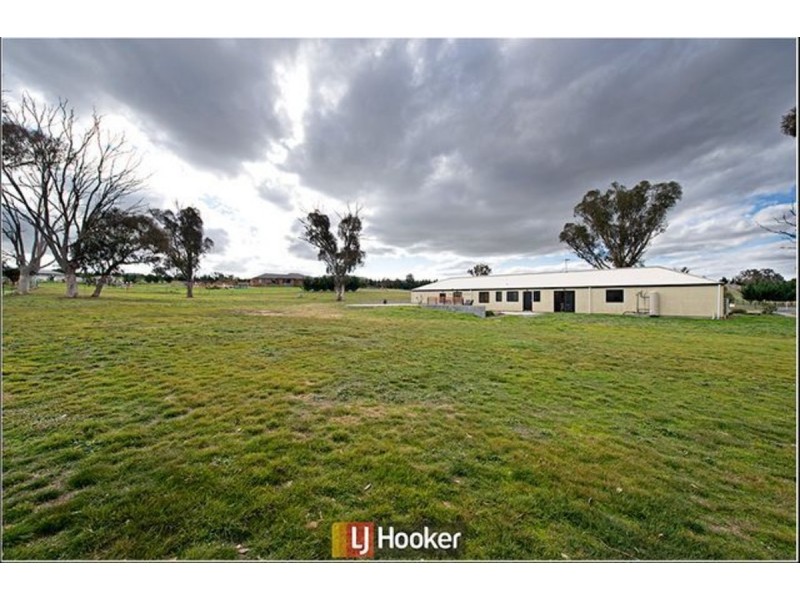 8 Clover Close, Murrumbateman NSW 2582