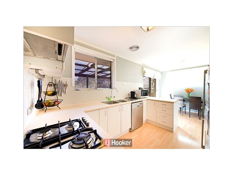 33 Milford Street, Latham ACT 2615