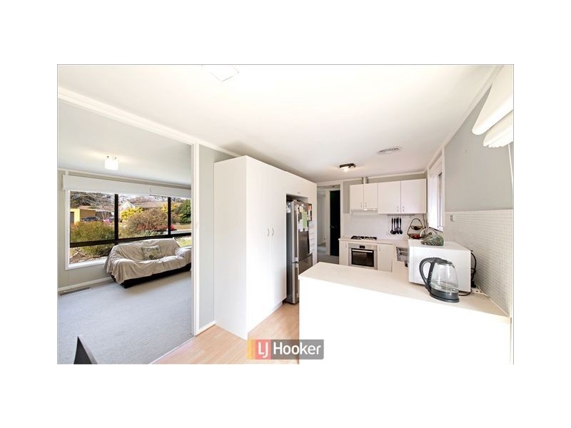 33 Milford Street, Latham ACT 2615