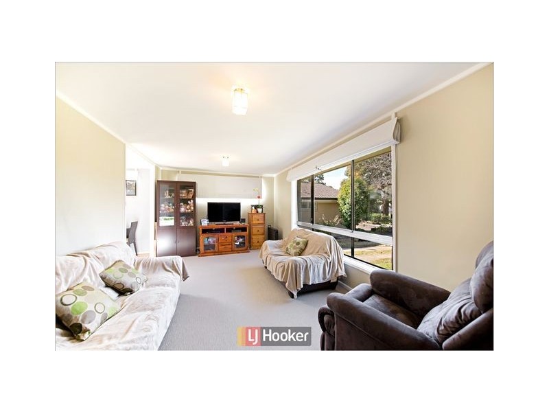 33 Milford Street, Latham ACT 2615