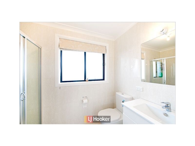 2 Leveque Street, Harrison ACT 2914