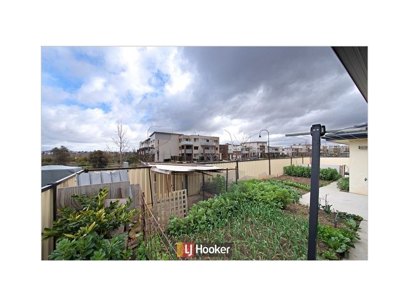 2 Leveque Street, Harrison ACT 2914