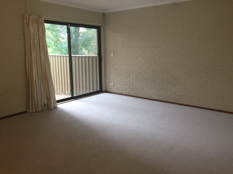 5/2 Buik Place, Belconnen ACT 2617