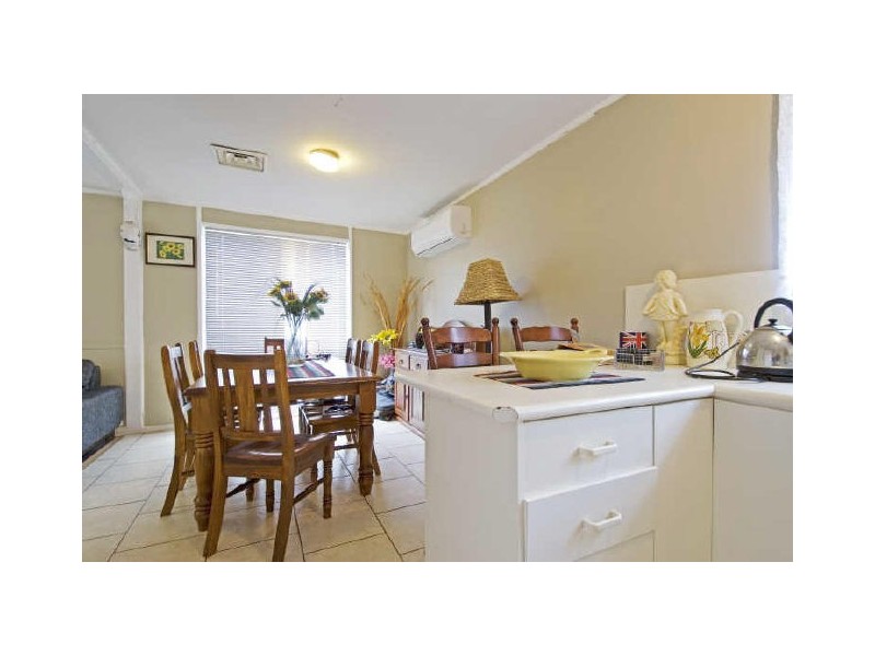 7 Bowling Place, Spence ACT 2615