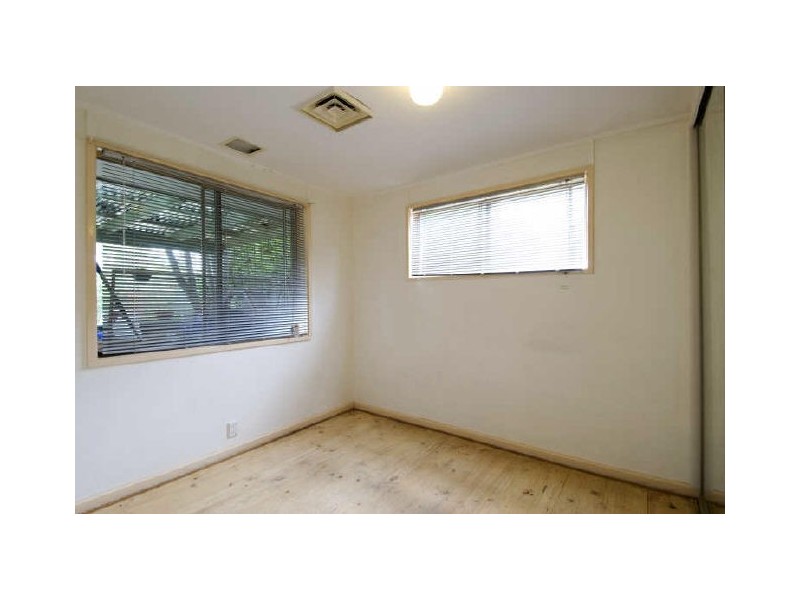 7 Bowling Place, Spence ACT 2615