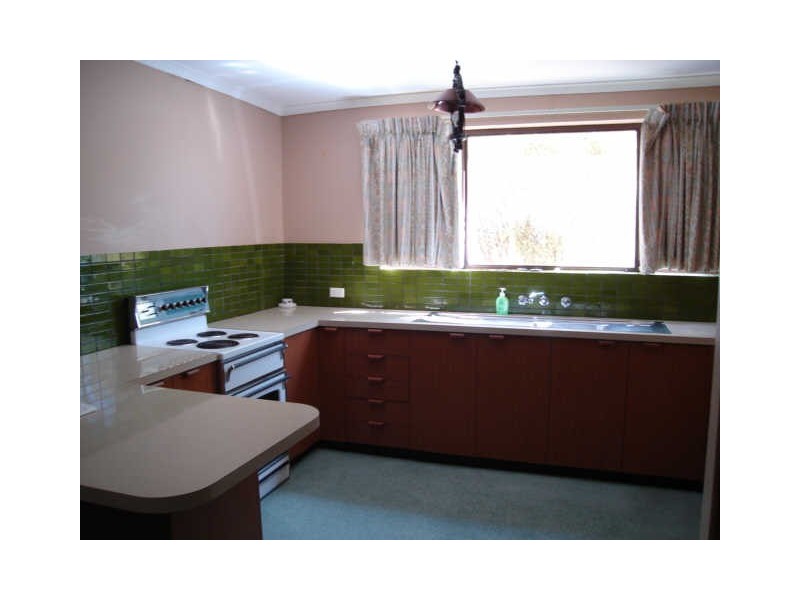 17 Sculptor Street, Giralang ACT 2617