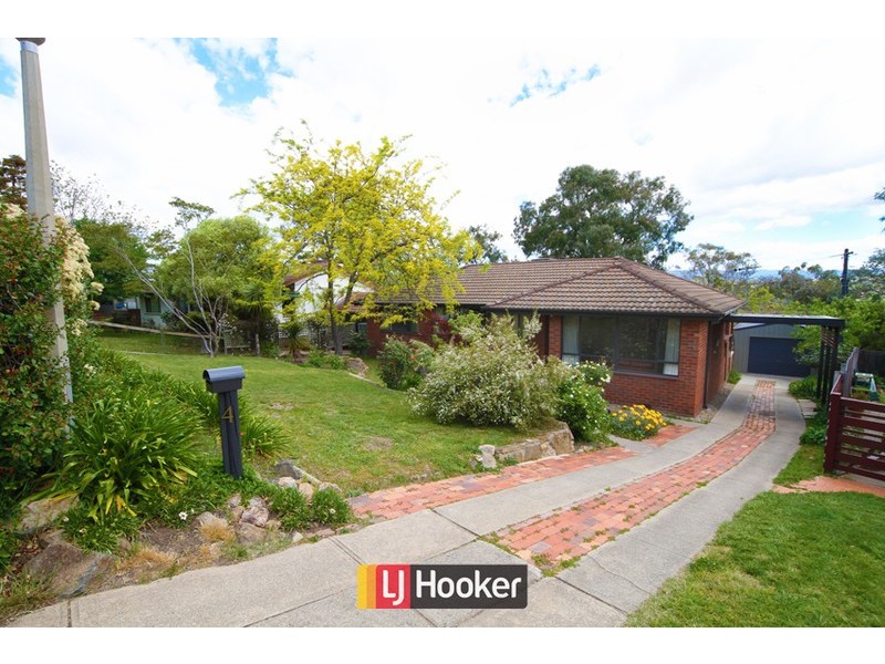 4 Martens Crescent, Weston ACT 2611