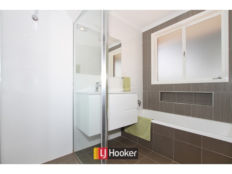 4 Martens Crescent, Weston ACT 2611