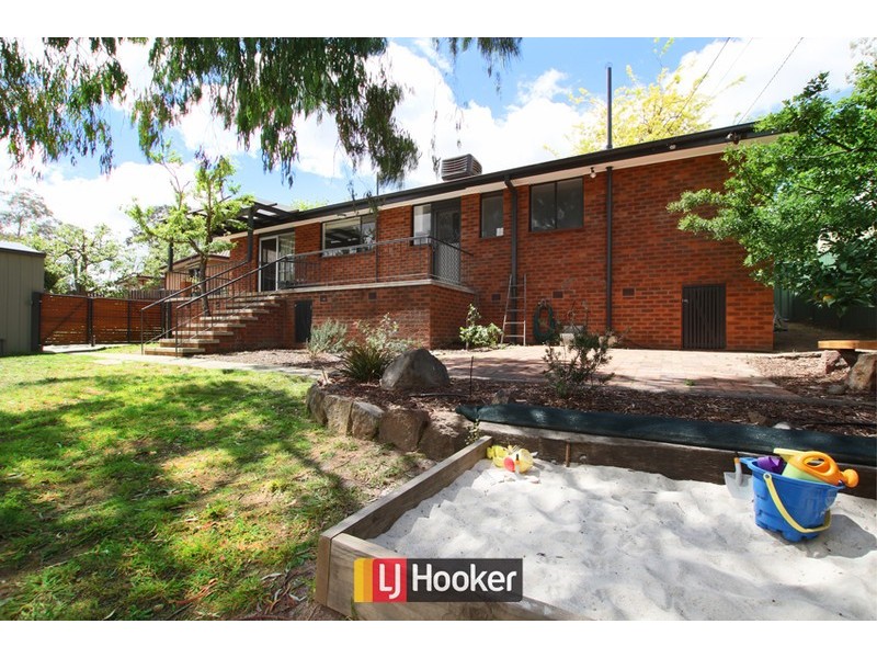 4 Martens Crescent, Weston ACT 2611