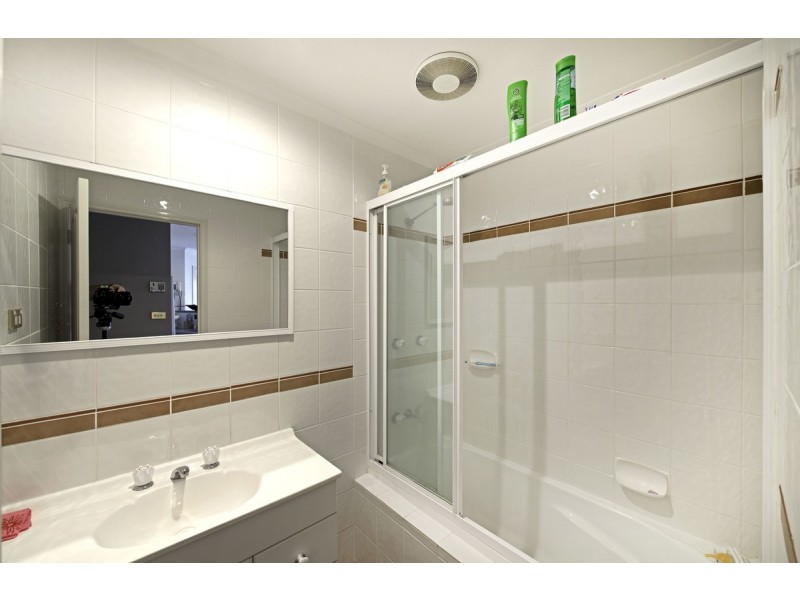 42/15 Aspinall Street, Watson ACT 2602
