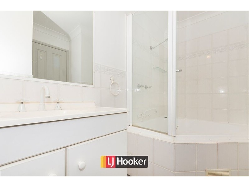 27/112 Baldwin Drive, Kaleen ACT 2617