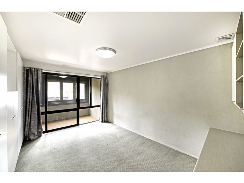 24 Cabena Court, Belconnen ACT 2617