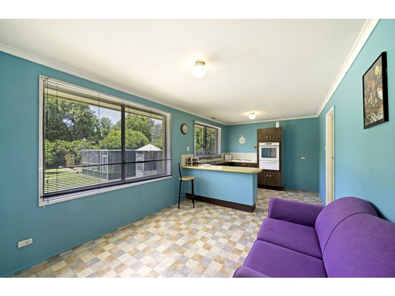 33 Oakover Circuit, Kaleen ACT 2617