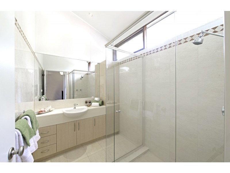 91 Barnett Close, Phillip ACT 2606