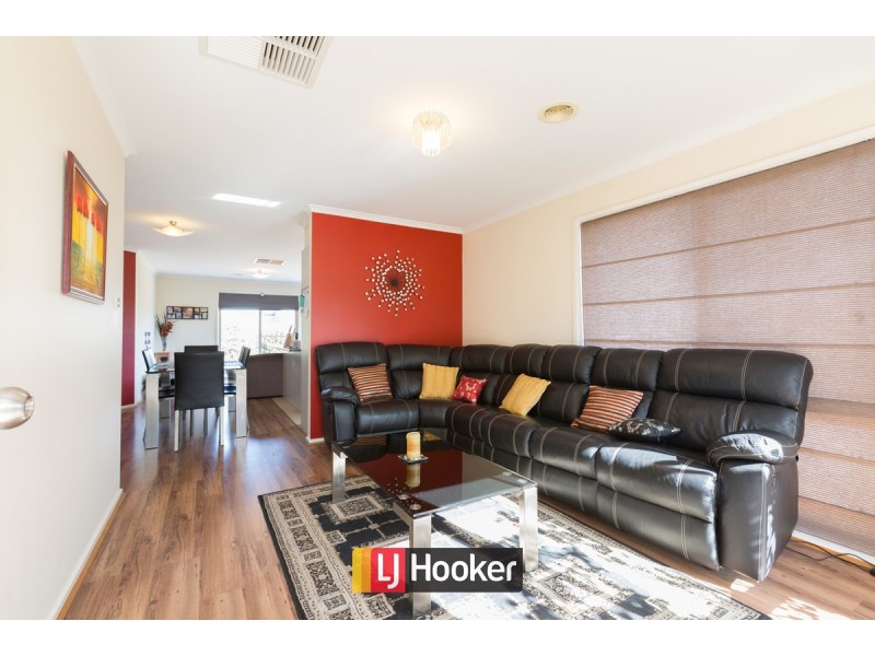 13 Eric De Salis Street, Macgregor ACT 2615