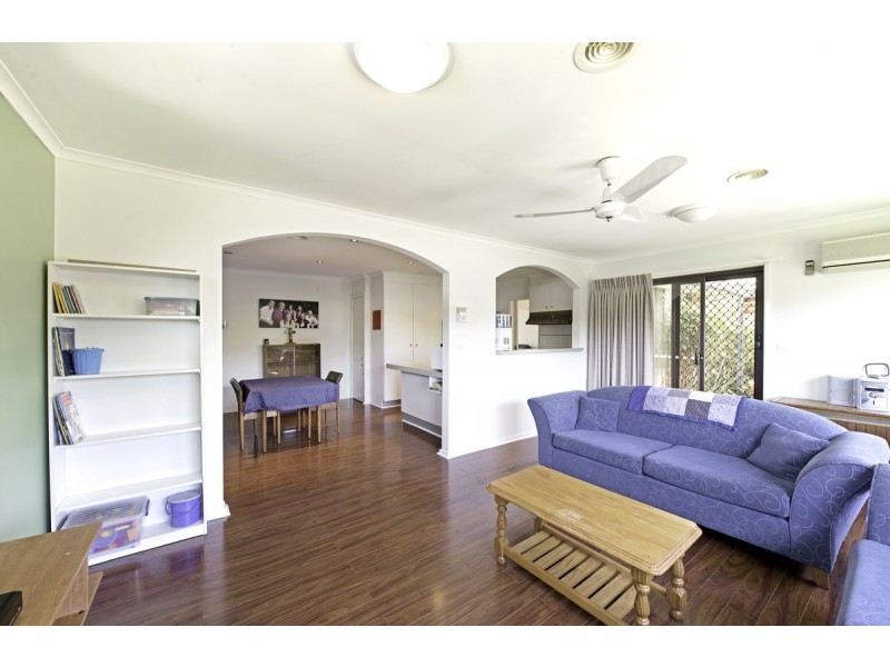 12 Twynam Street, Holder ACT 2611