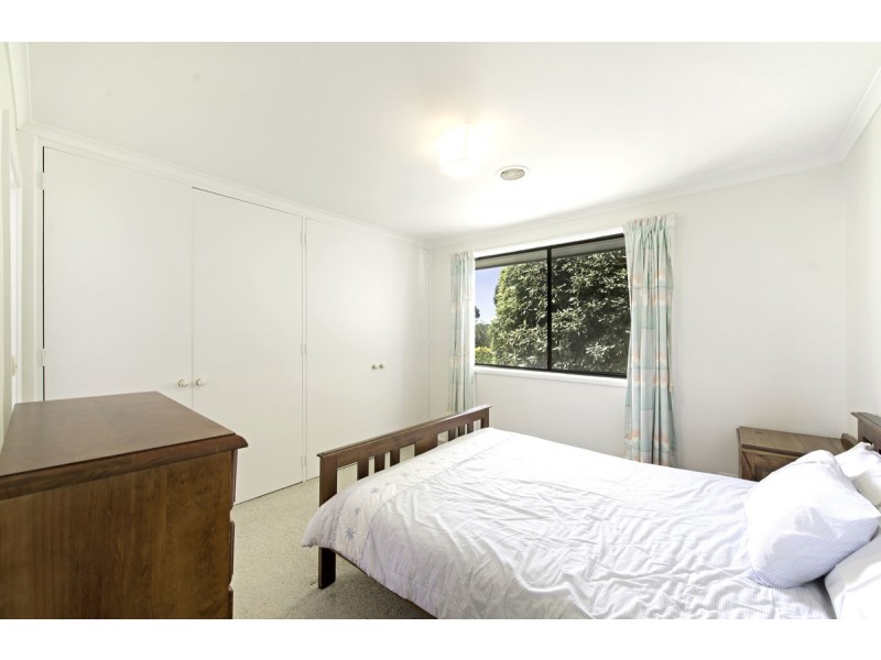 12 Twynam Street, Holder ACT 2611