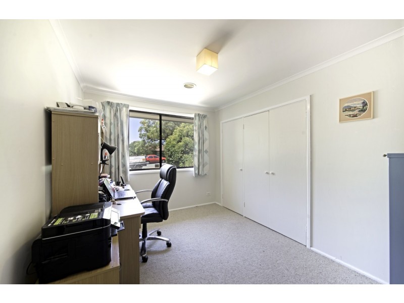 12 Twynam Street, Holder ACT 2611